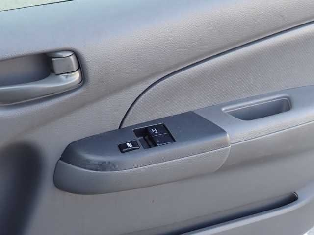 NISSAN CARAVAN VAN 2019