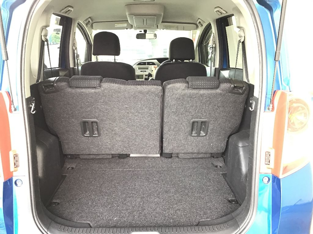 TOYOTA RACTIS 2008