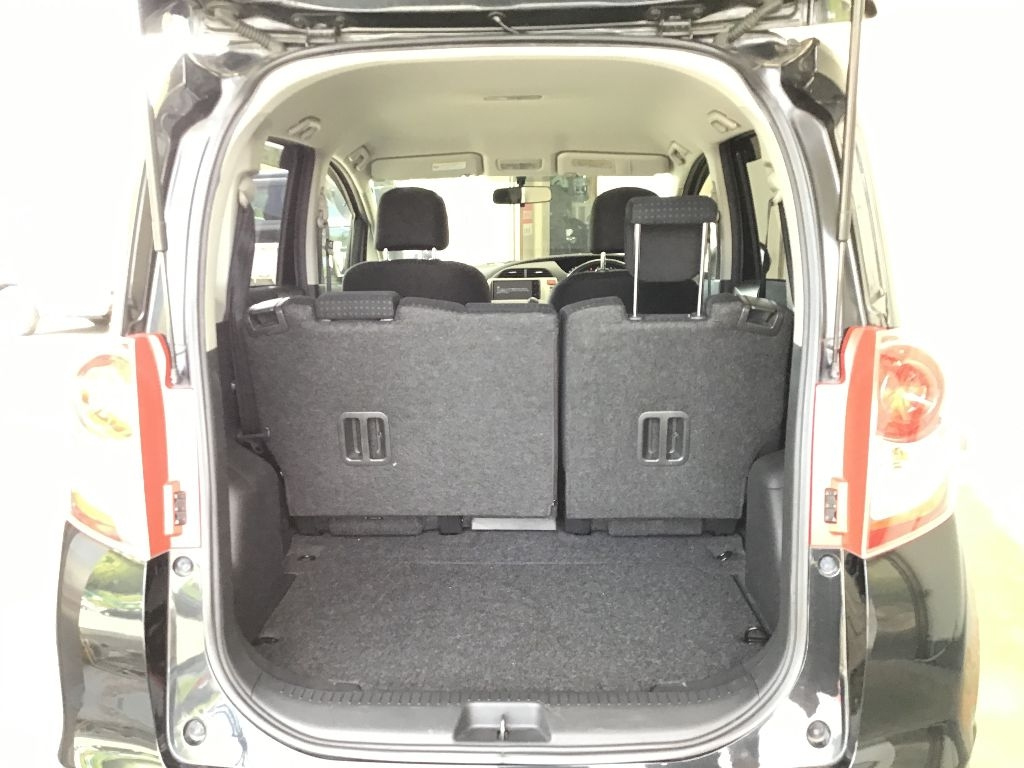 TOYOTA RACTIS 2009