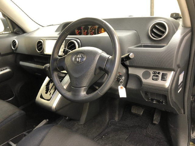 TOYOTA COROLLA RUMION 2010