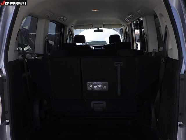 HONDA STEP WAGON 2009