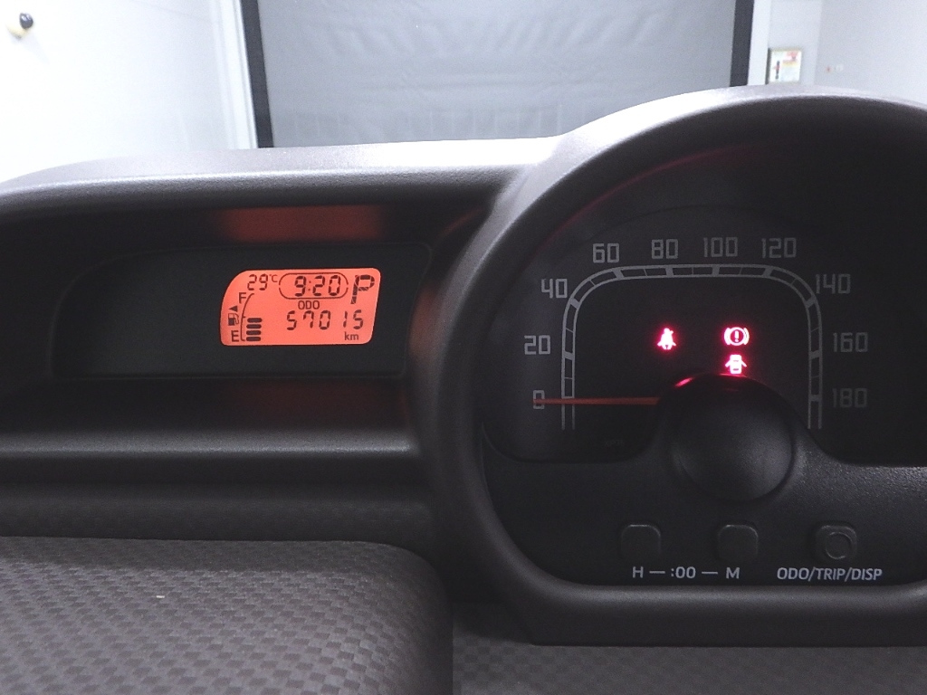 TOYOTA SPADE 2014