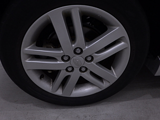 SUBARU TREZIA 2013
