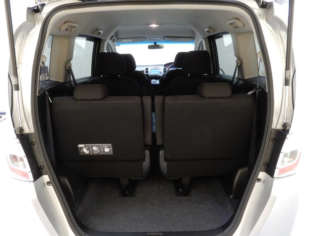 HONDA FREED 2013