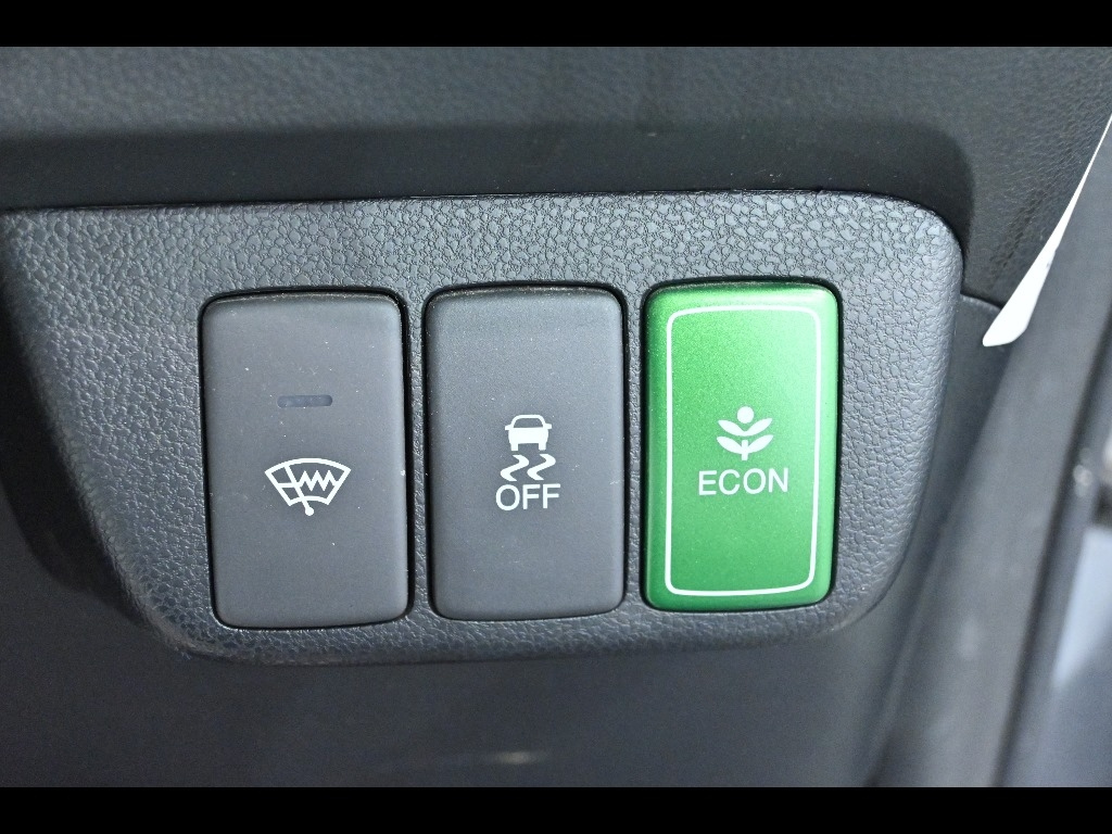 HONDA FIT SHUTTLE 2013