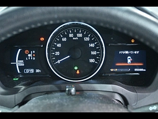 HONDA VEZEL 2016