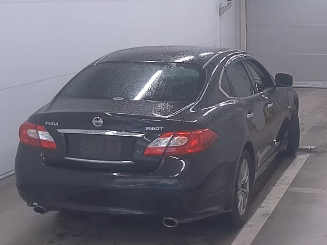 NISSAN FUGA 2012
