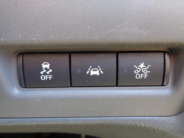 NISSAN NV200 2020