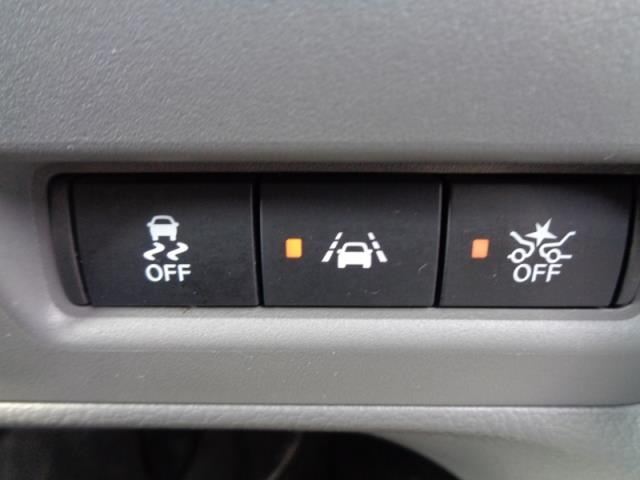 NISSAN NV200 2020