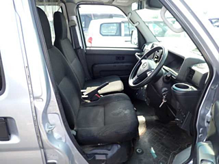 DAIHATSU HIJET VAN 2019