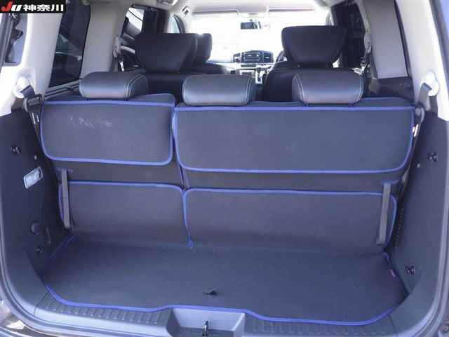NISSAN ELGRAND 2013