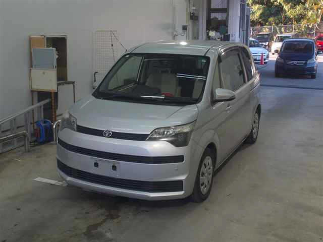 TOYOTA SPADE 2015