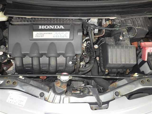 HONDA FREED 2011