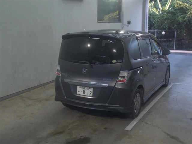 HONDA FREED 2011