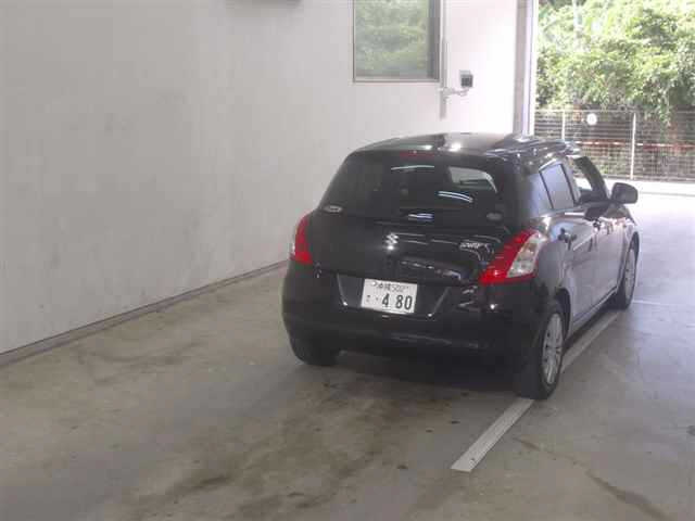 SUZUKI SWIFT 2015