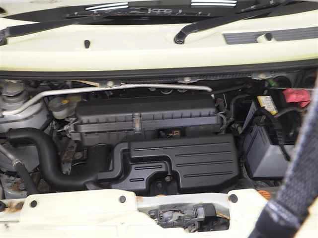 DAIHATSU MIRA 2010