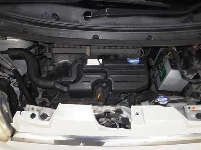DAIHATSU MOVE 2010