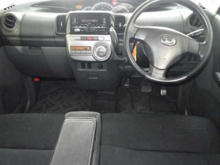 DAIHATSU TANTO 2009