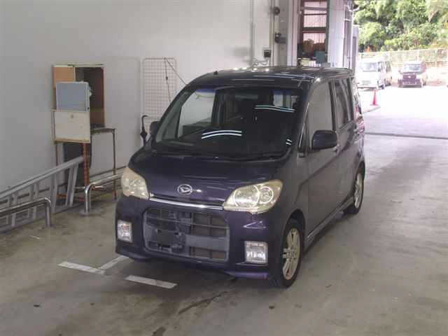 DAIHATSU TANTO EXE 2010