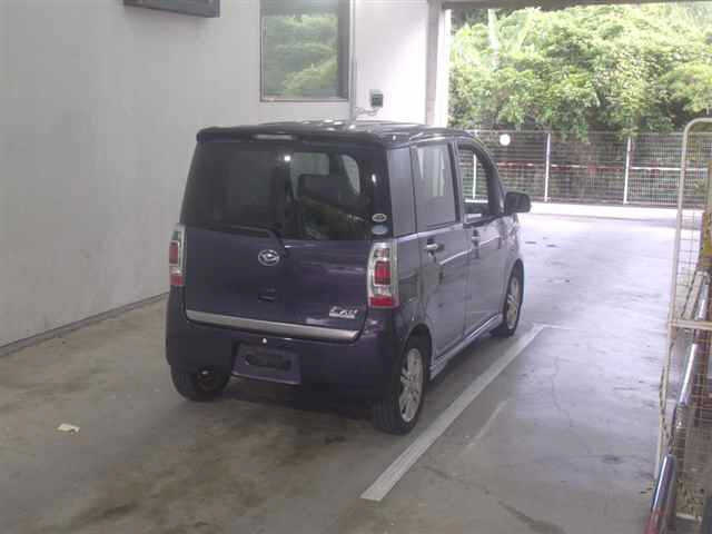 DAIHATSU TANTO EXE 2010