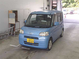 DAIHATSU TANTO 2008
