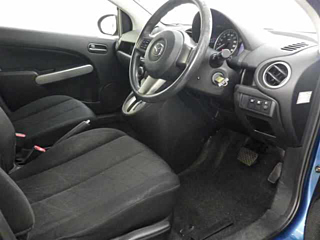 MAZDA DEMIO 2012