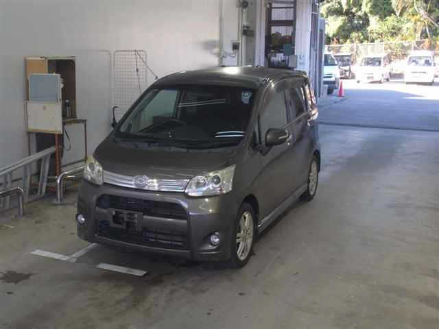 DAIHATSU MOVE 2011