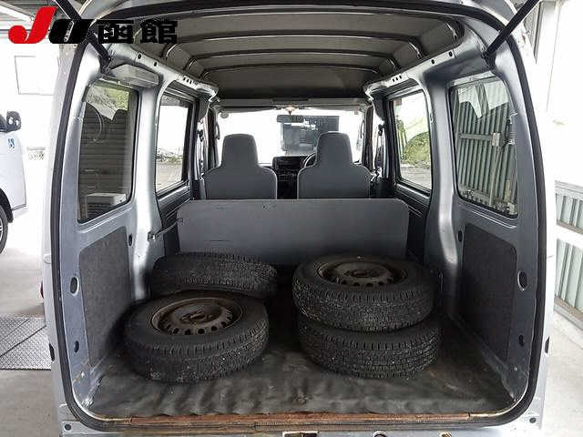 DAIHATSU HIJET VAN 2009