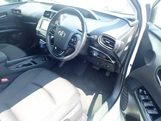 TOYOTA PRIUS 2019