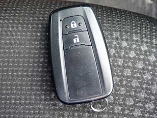 TOYOTA PRIUS 2019