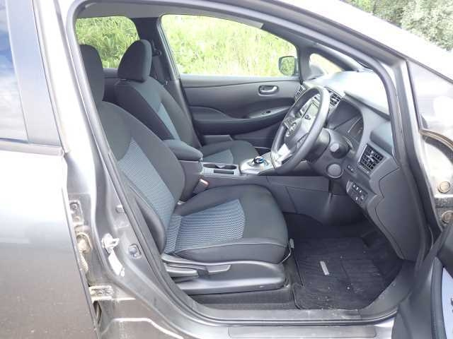 NISSAN LEAF 2018