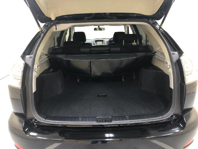 TOYOTA HARRIER 2009