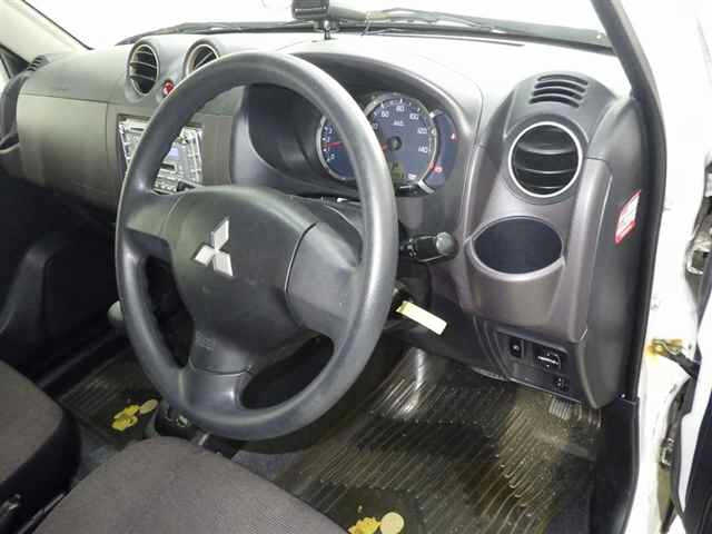 MITSUBISHI PAJERO MINI 2010