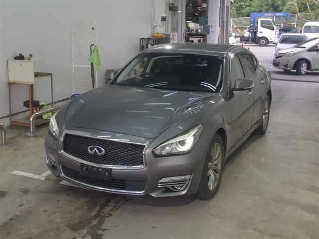 NISSAN FUGA 2016