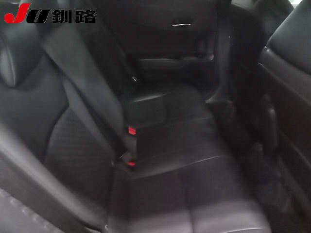 TOYOTA C-HR 2017