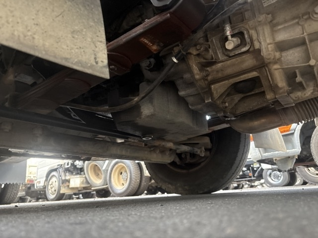 MITSUBISHI CANTER 2012