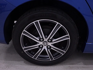 TOYOTA COROLLA FIELDER 2015