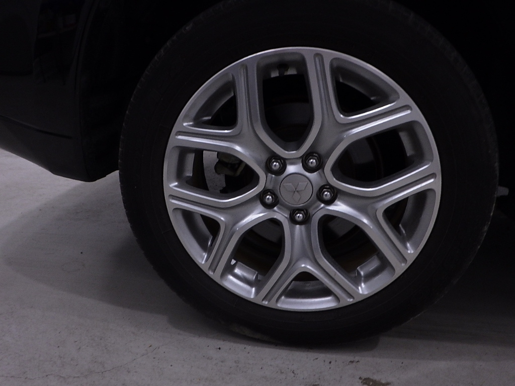 MITSUBISHI OUTLANDER PHEV 2014