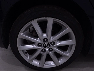 MAZDA AXELA 2018