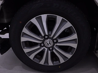 HONDA FREED 2012