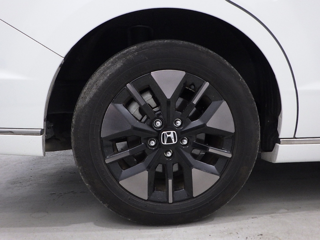 HONDA STEP WAGON 2023