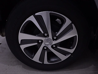HONDA FREED 2023