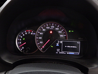 TOYOTA VITZ 2019