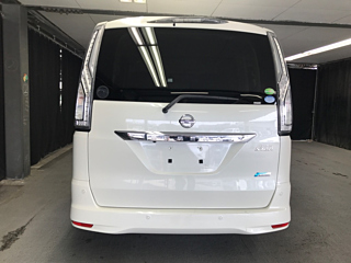 NISSAN SERENA 2015