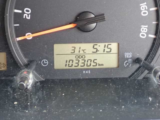 TOYOTA HIACE VAN 2016