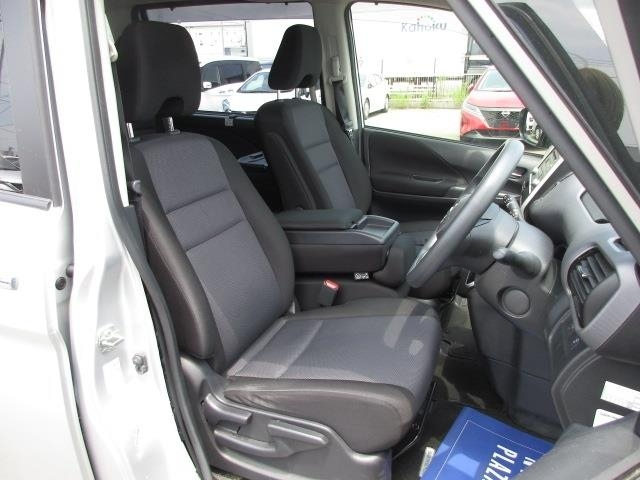 NISSAN SERENA 2020