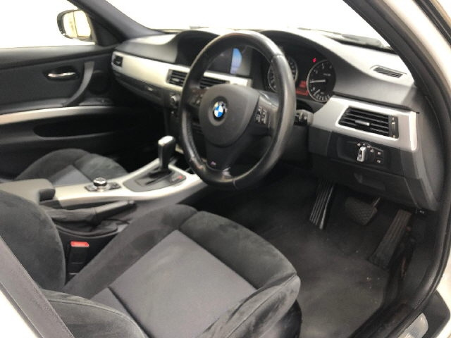 BMW 3 SERIES 2010
