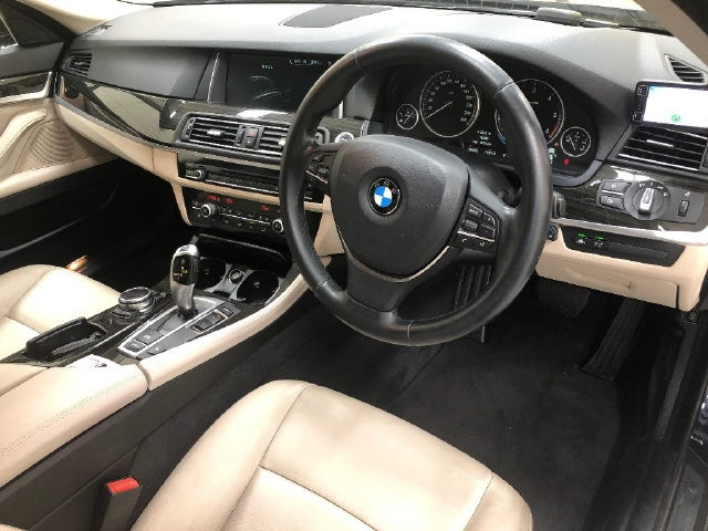 BMW 5 SERIES 2013