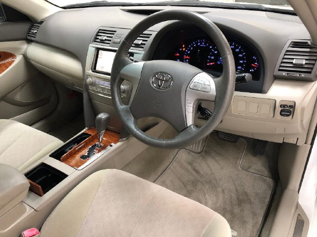 TOYOTA CAMRY 2010