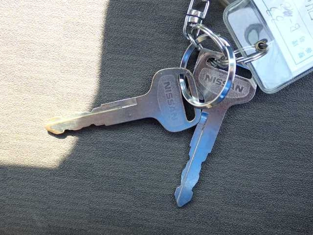 NISSAN CLIPPER VAN 2017